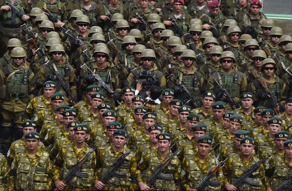 Военные прокуроры Таджикистана проконтролируют весенний призыв в армию