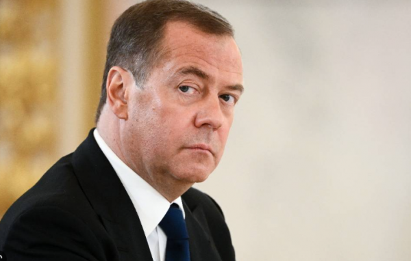 Медведев назвал арест Путина объявлением войны