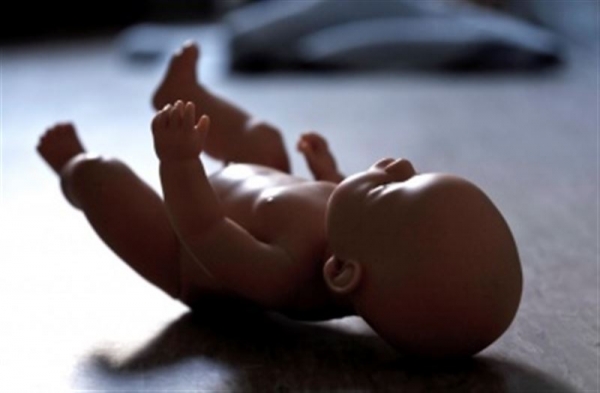 Тело недоношенного ребенка нашли в канализации