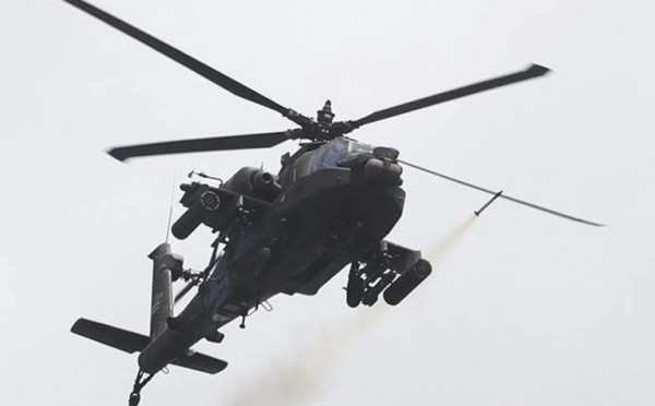 Великобритания не будет передавать Украине вертолеты Apache, но ищет поставщиков ракет большой дальности