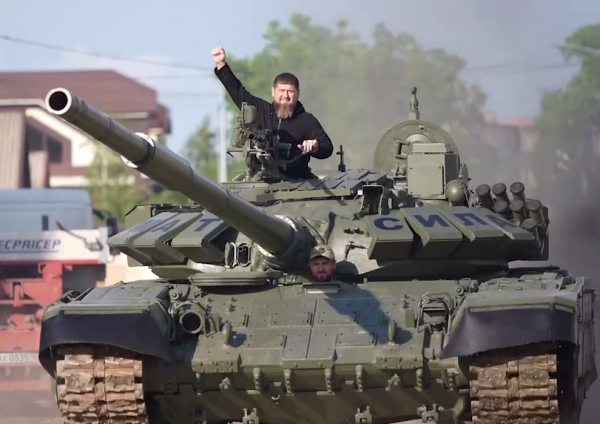 Кадыров назвал танк Abrams «педальной машинкой» по сравнению с модернизированным Т-72