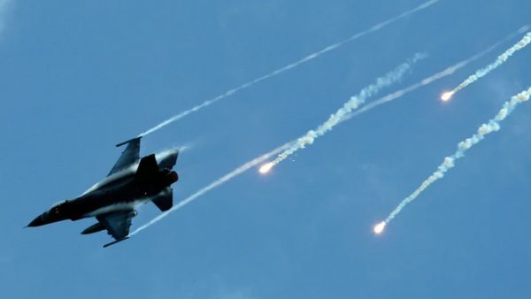 В зоне риска: В чём опасность истребителей F-16 на Украине
