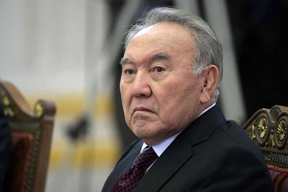 Токаев подписал закон о лишении Назарбаева еще одного статуса