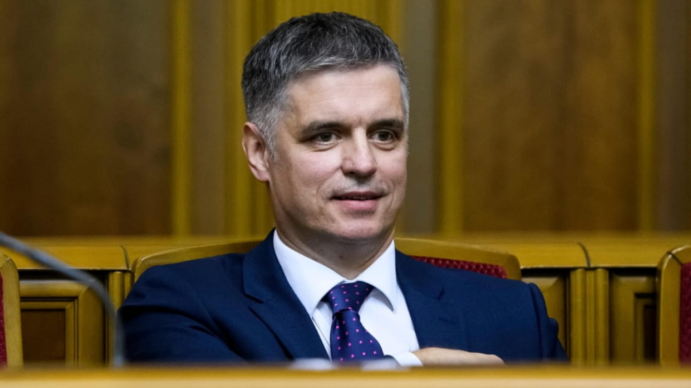 Зеленский уволил посла Украины в Великобритании. Тот критиковал президента за «нездоровый сарказм»