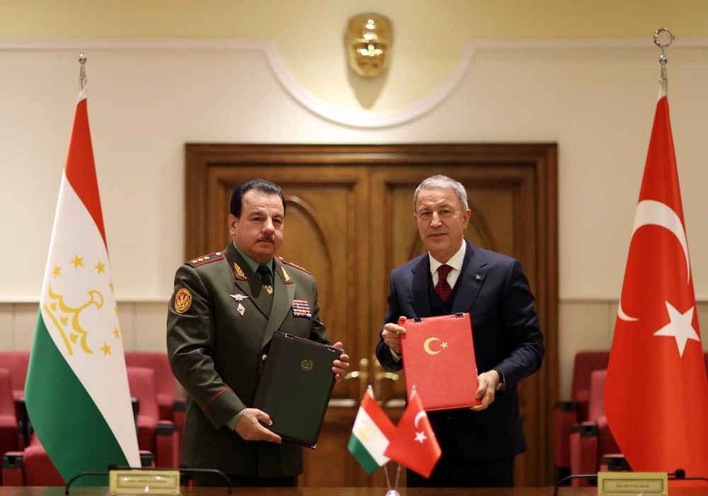 Таджикистан и Турция подписали соглашение о сотрудничестве в области обороны
