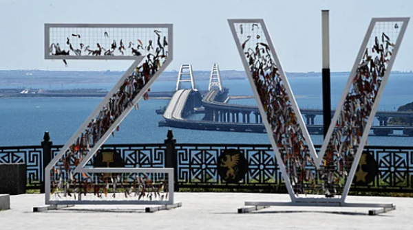 Причастны СБУ и ВМФ Украины: западные СМИ об атаке на Крымский мост