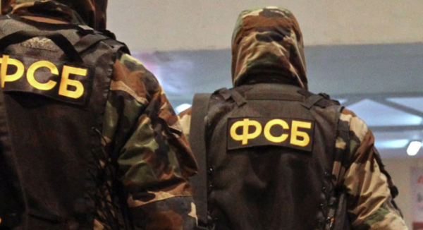 ФСБ задержала подозреваемого в подготовке поджога военной техники в Казани