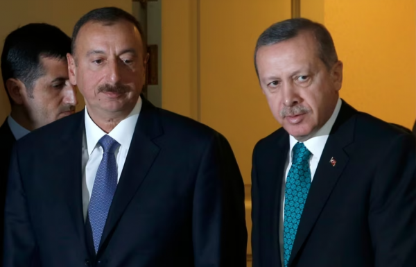Эрдоган встретится с Алиевым на фоне исхода армян из Карабаха
