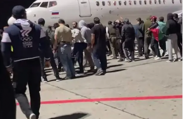 В Дагестане под административный арест отправили 15 участников беспорядков в аэропорту Махачкалы