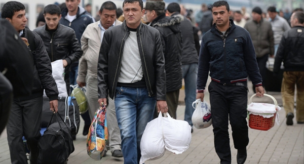 В ООН назвали причину массового выезда таджикских дехкан в миграцию