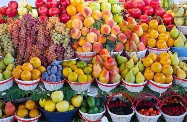 В Таджикистане собрали больше фруктов, чем за прошлый год. Но они сильно дорогие