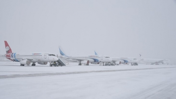 Около 40 рейсов задержаны или отменены в аэропортах Москвы из-за снегопада