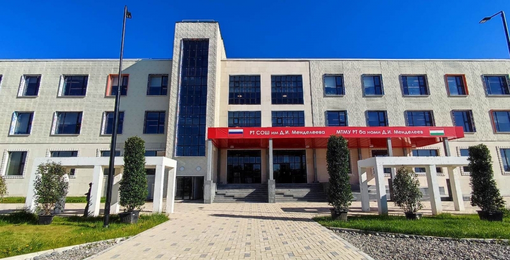 Строительные компании Таджикистана, строившие русские школы, обратились с просьбой к Эмомали Рахмону и Владимиру Путину