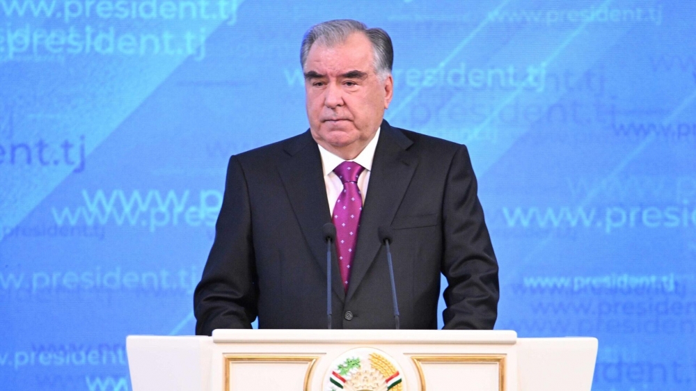 Рахмон обеспокоен смертностью таджикских мигрантов