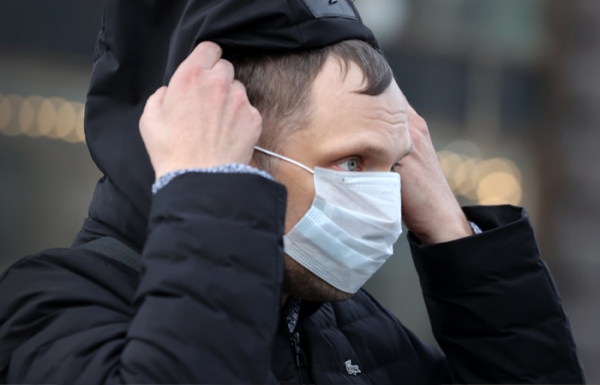 В РФ начался одновременный подъем заболеваемости COVID-19 и гриппом
