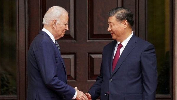 Си Цзиньпин лично пообещал Байдену вернуть Тайвань