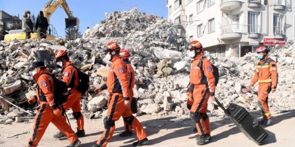 Число погибших в результате землетрясения в КНР возросло до 135