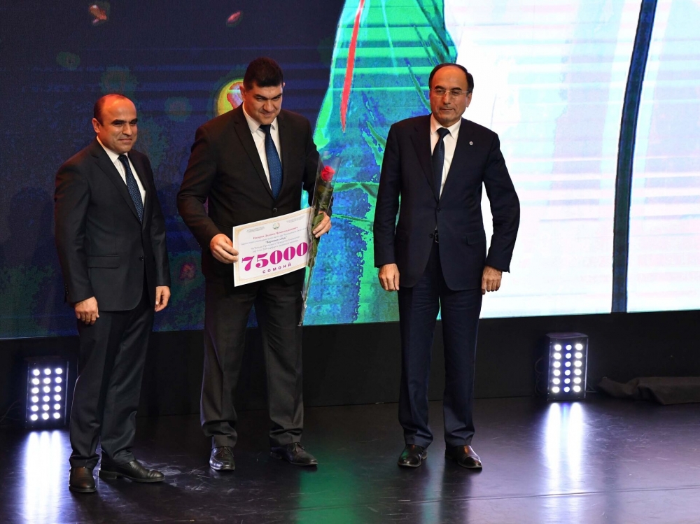 Президентские премии получили лучшие спортсмены Таджикистана