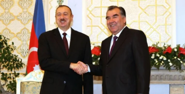 Рахмон поздравил Алиева с победой на выборах