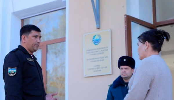В Узбекистане контроль за посещаемостью занятий в школах возложили на военнослужащих