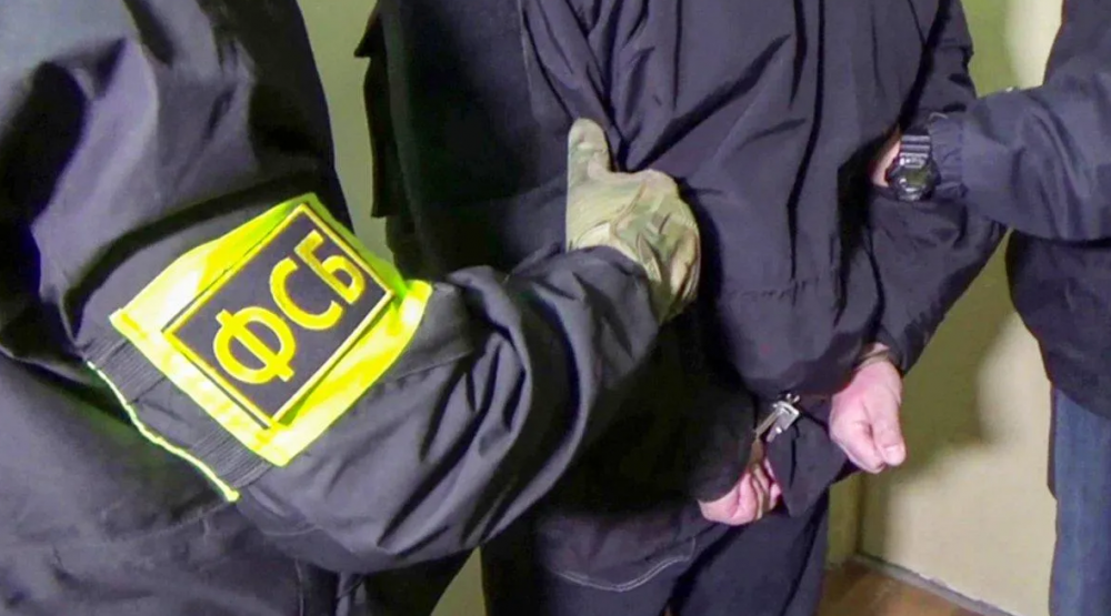 На латвийско-российской границе задержали автомобиль с бомбами-иконами из Украины