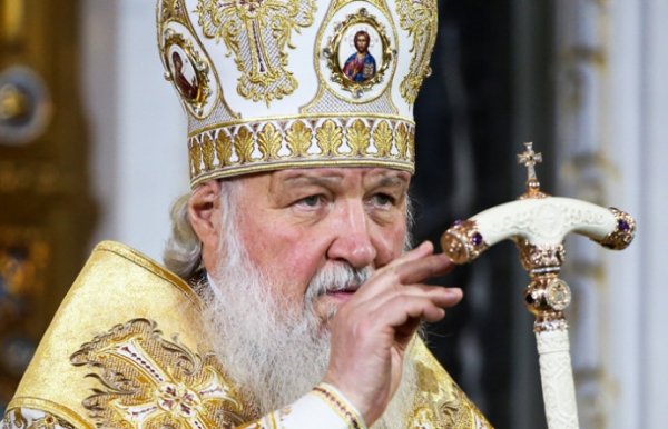 Патриарх Кирилл призвал живущих в России таджиков уважать ее культуру и веру