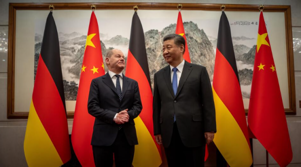 В Германии заявили, что переговоры Шольца в Китае закончились провалом
