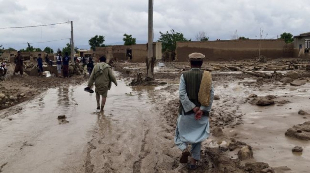 Свыше 300 человек погибли из-за наводнения в Афганистане