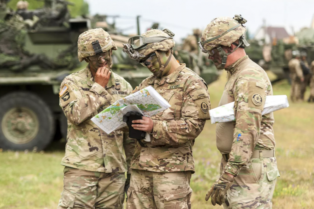 СМИ: НАТО готовит план переброски войск из США в Европу