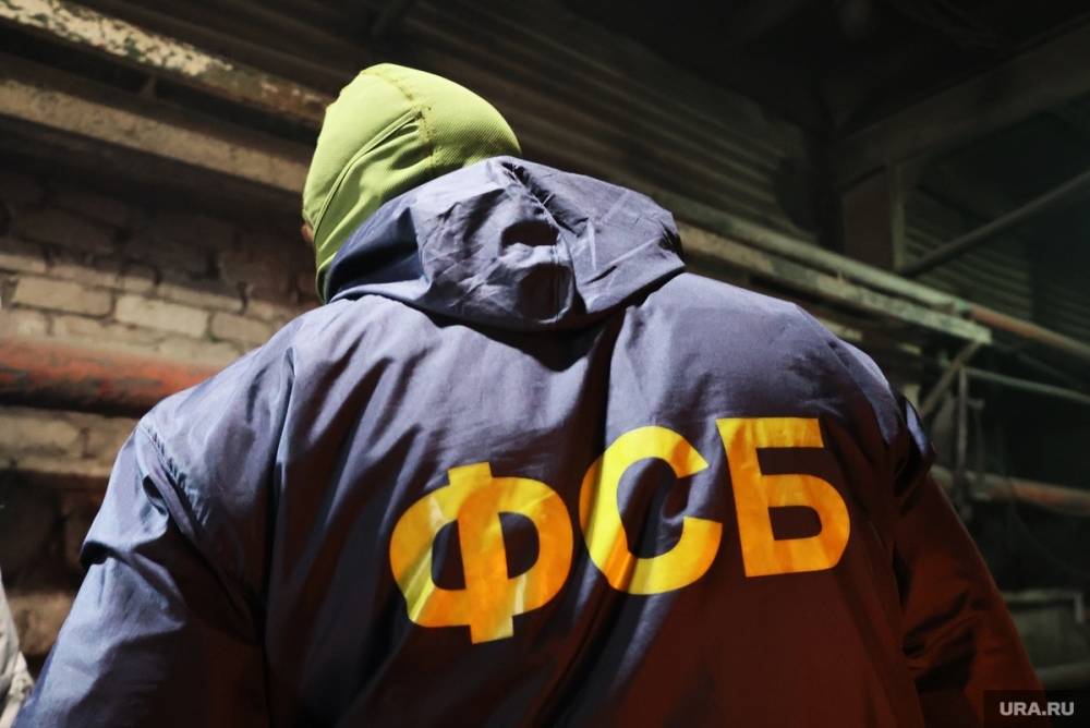 ФСБ задержала севастопольца, призывавшего к терактам в Крыму