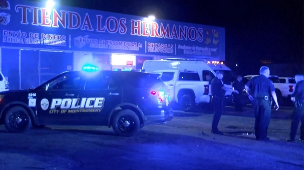 Грабители застрелили трех человек в магазине в штате Алабама