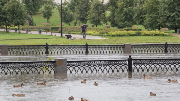 После ливня в Москве затопило несколько районов