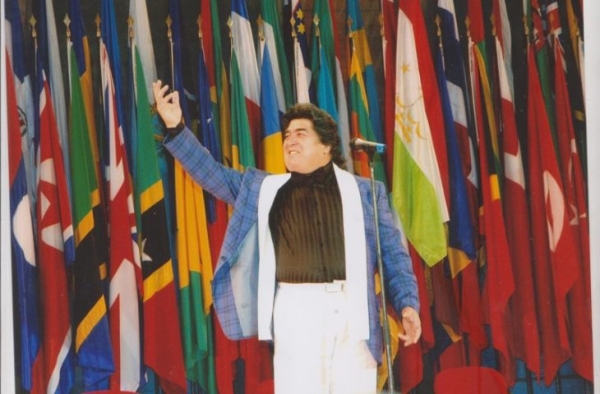 Ушел из жизни знаменитый таджикский оперный певец Адхам Холиков